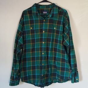Large Patagonia 100% Organic Cotton Flannel Shirt